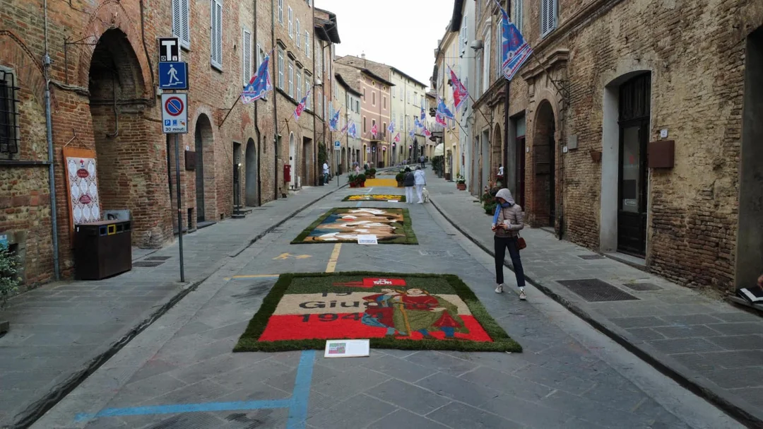 PRESENTAZIONE DEL LIBRO FIORIRE PER 20 ANNI | CITTÀ DELLA PIEVE